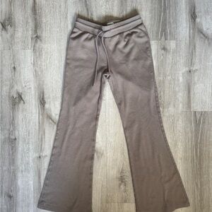 Aritzia Sunday Best Knit Pant